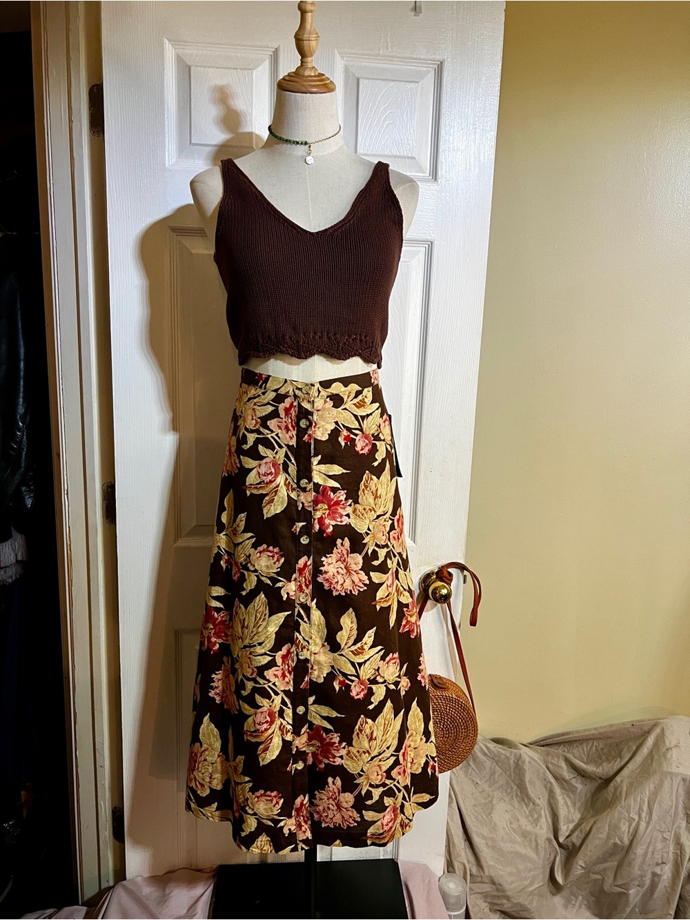 New Chaps Wms Linen Cotton Floral Tan Button A line Boho Summer Midi Skirt 10